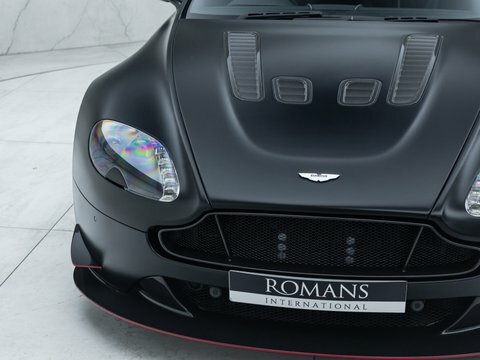 Aston Martin Vantage 4.0 V8 Euro 6 Green #27