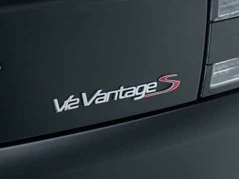 Aston Martin Vantage 4.0 V8 Euro 6 Green #40