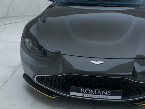 Aston Martin Vantage Vantage F1 Edition V8 Green #33