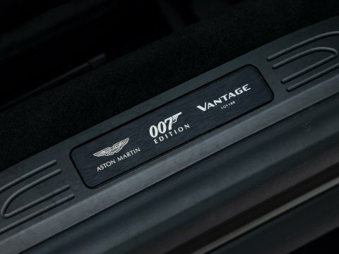 Aston Martin Vantage Vantage F1 Edition V8 Green #30
