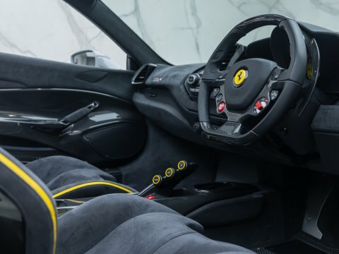 Ferrari 488 Pista Coupe Red #16