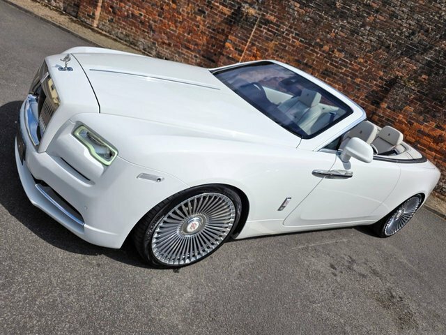 Rolls-Royce Dawn Black Badge Black #40