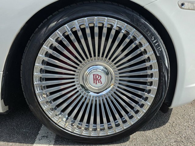 Rolls-Royce Dawn Black Badge Black #14