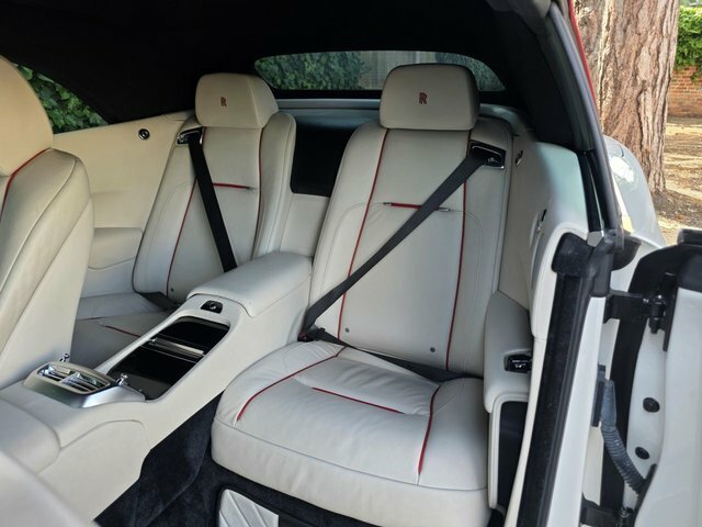 Rolls-Royce Dawn Black Badge Black #39
