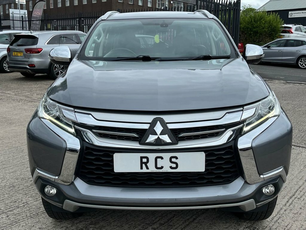 Mitsubishi Shogun Sport 2.4L 3 Grey #6