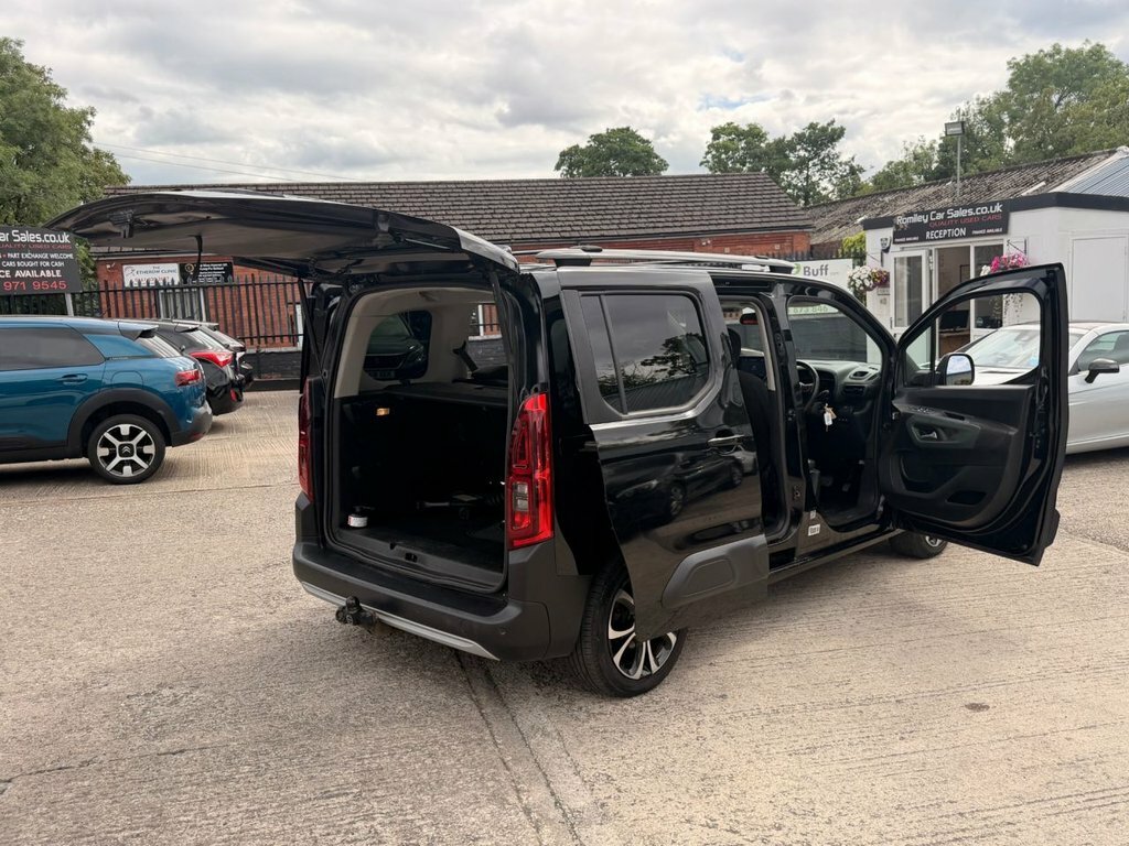 Citroen e-Berlingo 100Kw Feel M 50Kwh 11Kwch Beige #24