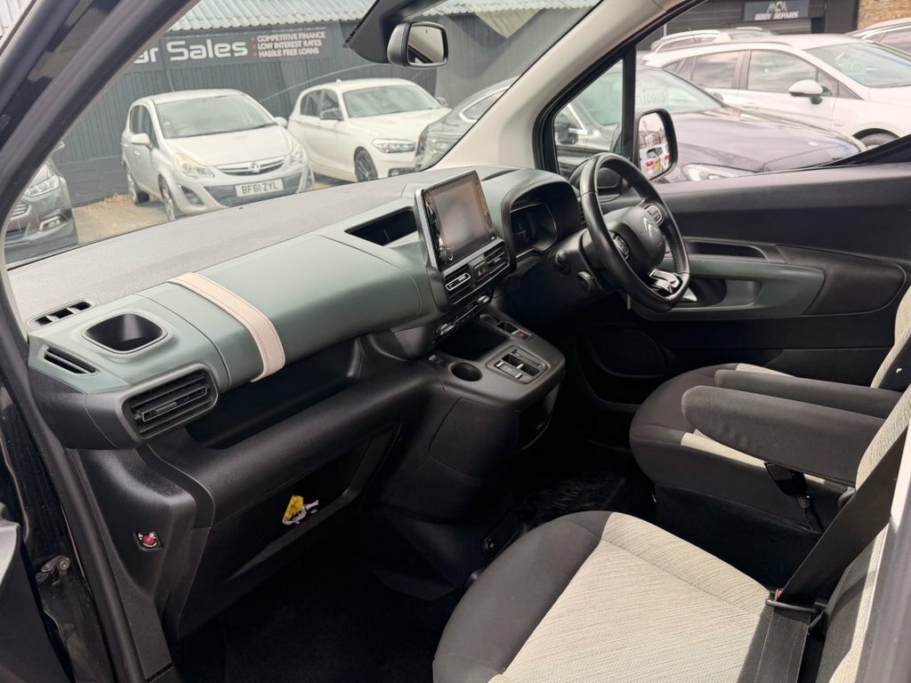 Citroen e-Berlingo 100Kw Feel M 50Kwh 11Kwch Beige #22