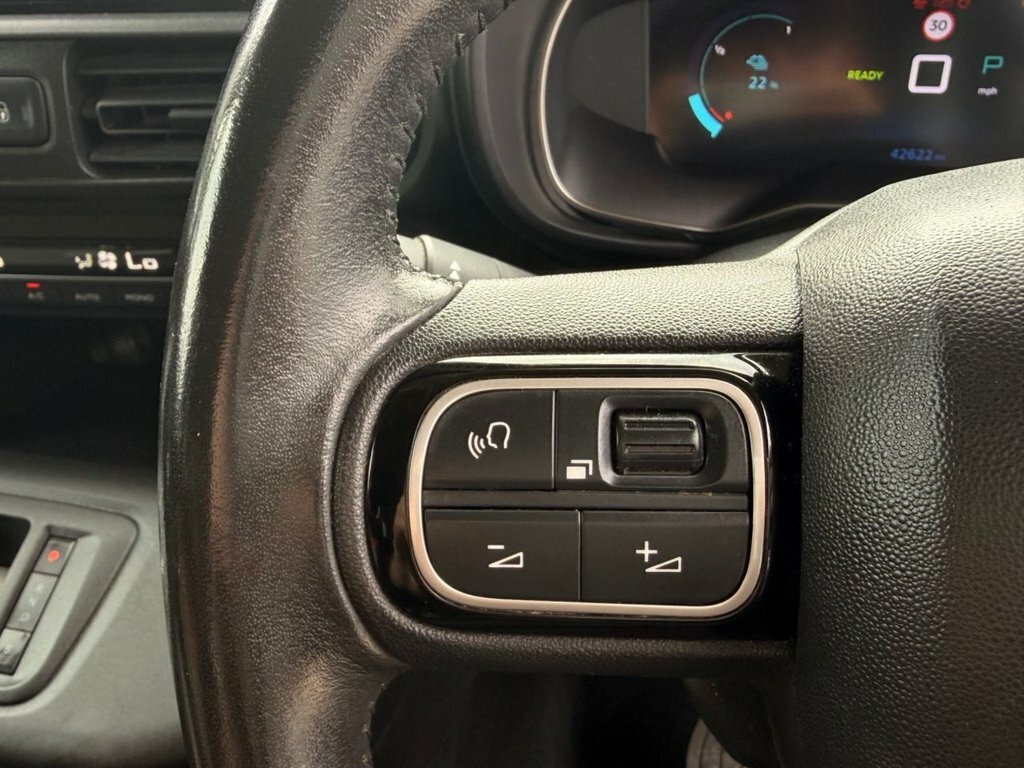 Citroen e-Berlingo 100Kw Feel M 50Kwh 11Kwch Beige #12