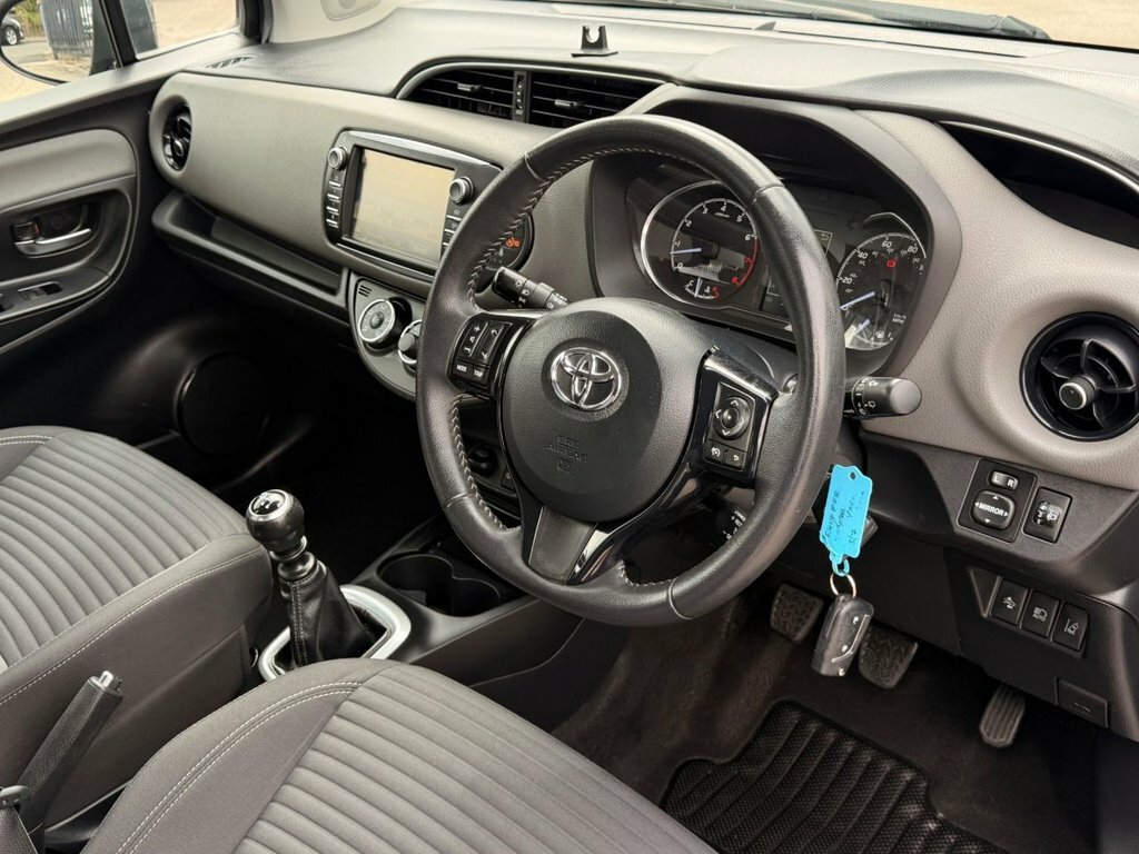 Toyota Yaris 1.5L Icon Tech RK17FFR Grey #6