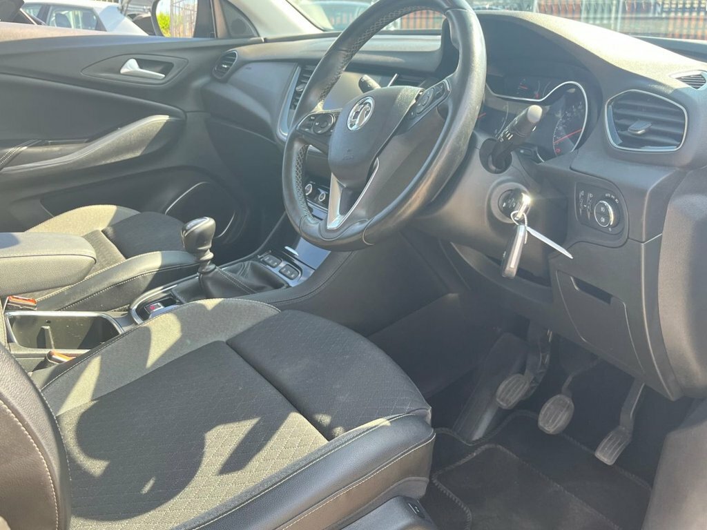 Vauxhall Grandland X 1.2L Sport Nav Black #3