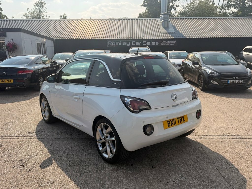 Vauxhall Adam 1L Slam White #4