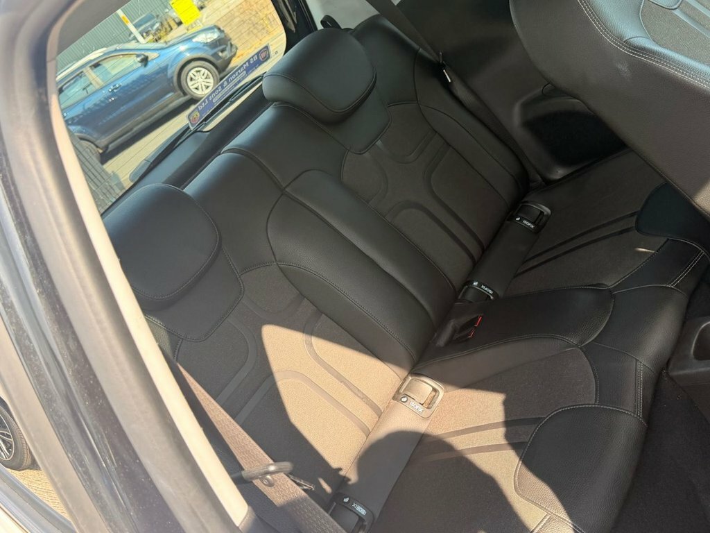 Vauxhall Adam 1.2I Glam Blue #15