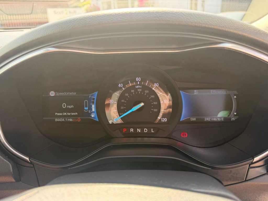 Ford Mondeo 2L Titanium Edition Black #12