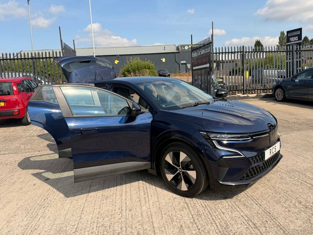 Renault Megane E-Tech Ev60 160Kw Equilibre 60Kwh Optimum Charge Grey #25