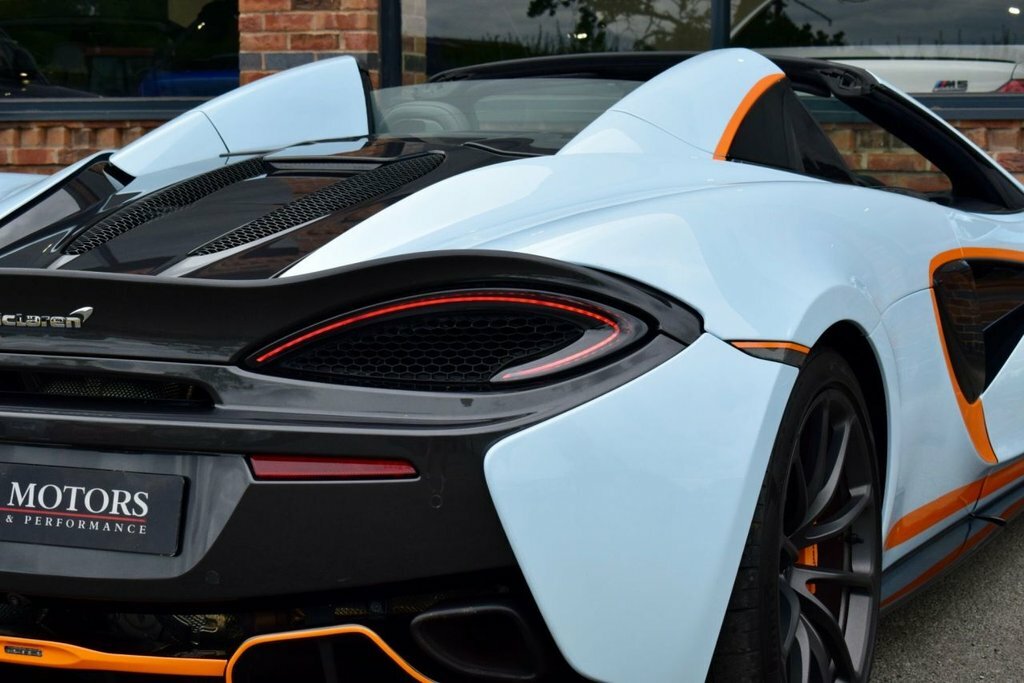 McLaren 570S 3.8T V8 Spider Ssg Euro 6 Ss Black #32