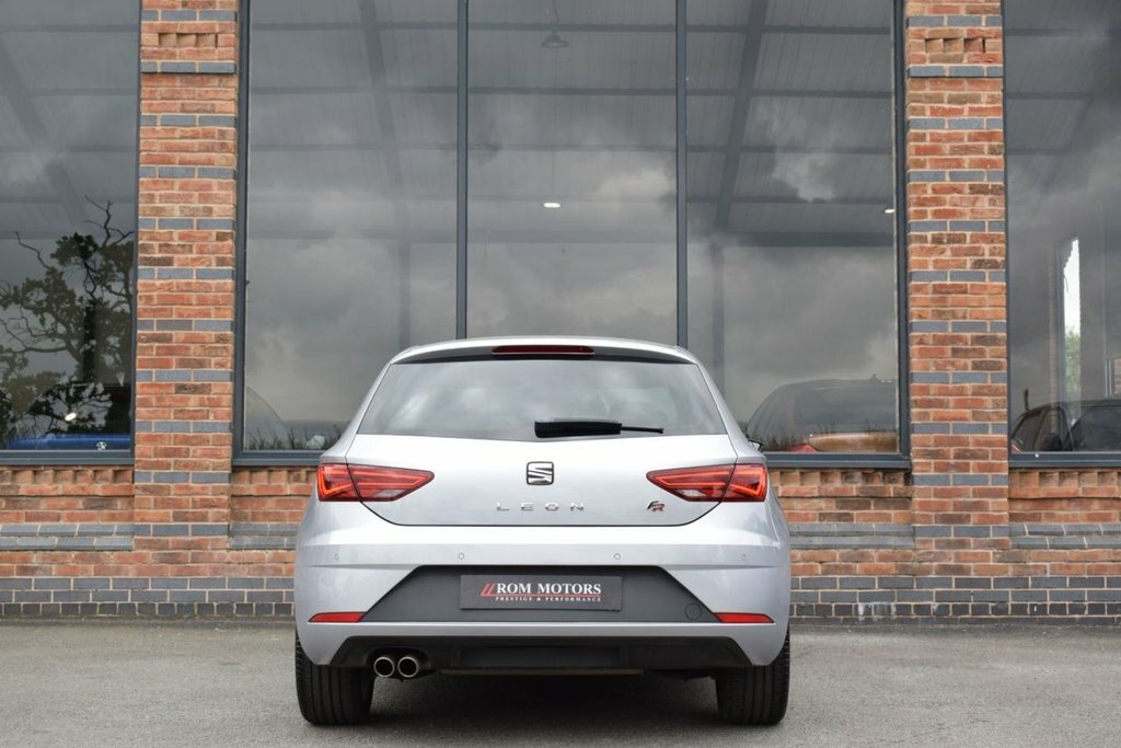 Seat Leon Hatchback Silver #6
