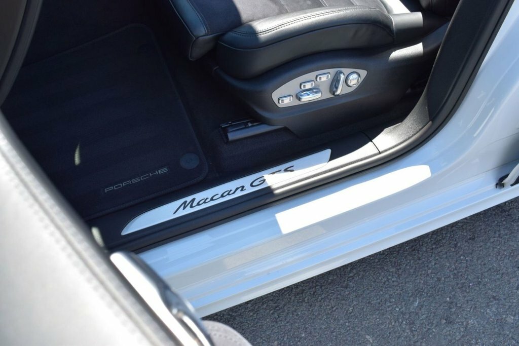 Porsche Macan 4X4 3.6T V6 Turbo Pdk 4Wd Euro 6 Ss 20176 Grey #33