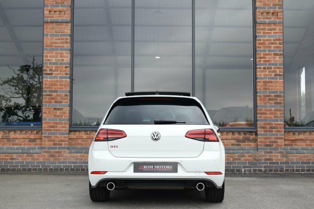 Volkswagen Golf 2L Gti Performance PF19KYU White #6