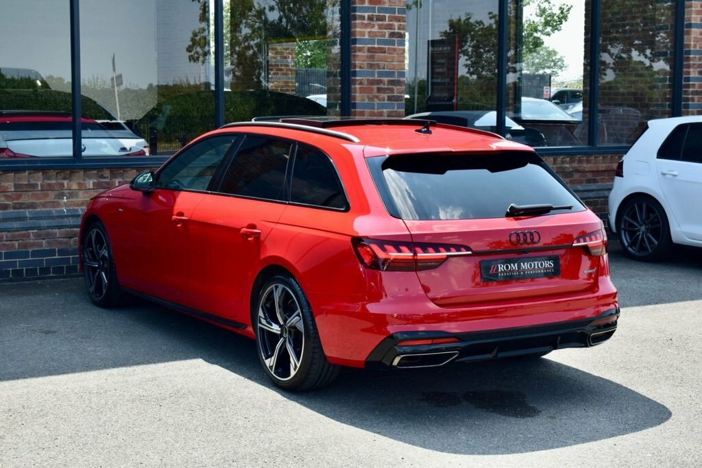 Audi A4 Avant Technik Black #42