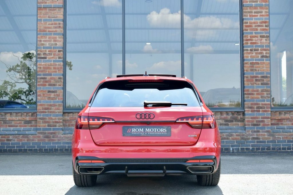 Audi A4 Avant 2L Black Edition Red #6