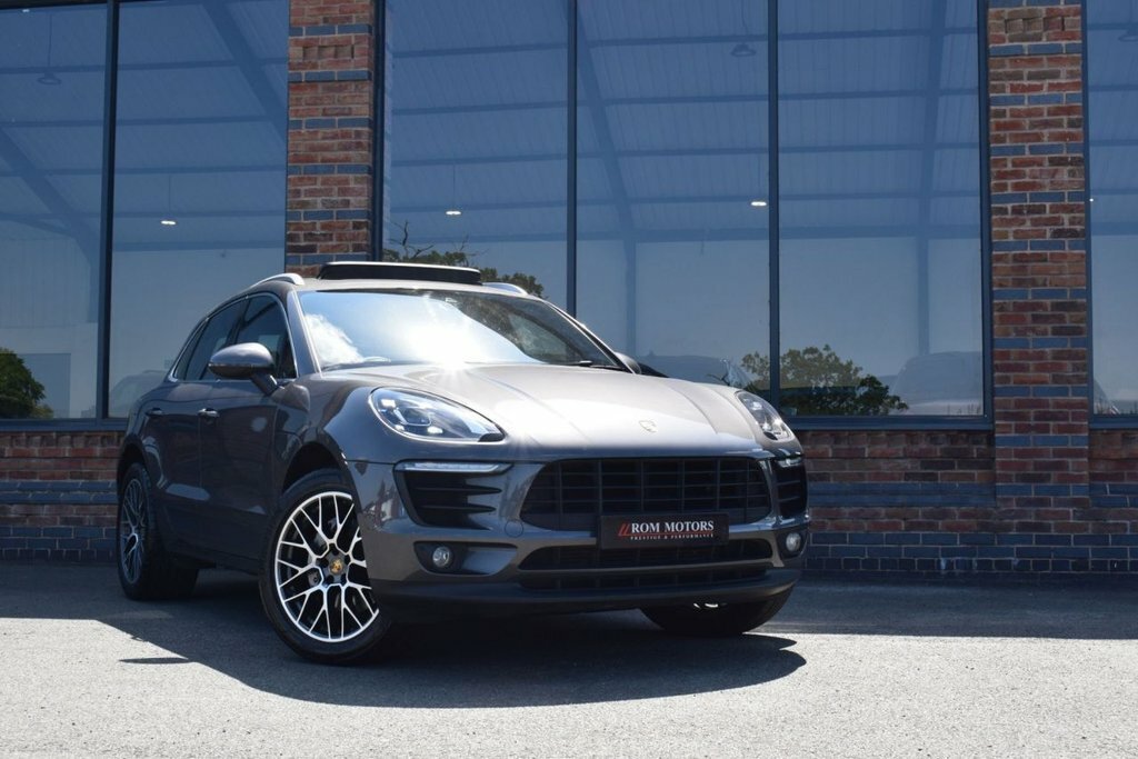 Porsche Macan Black #41