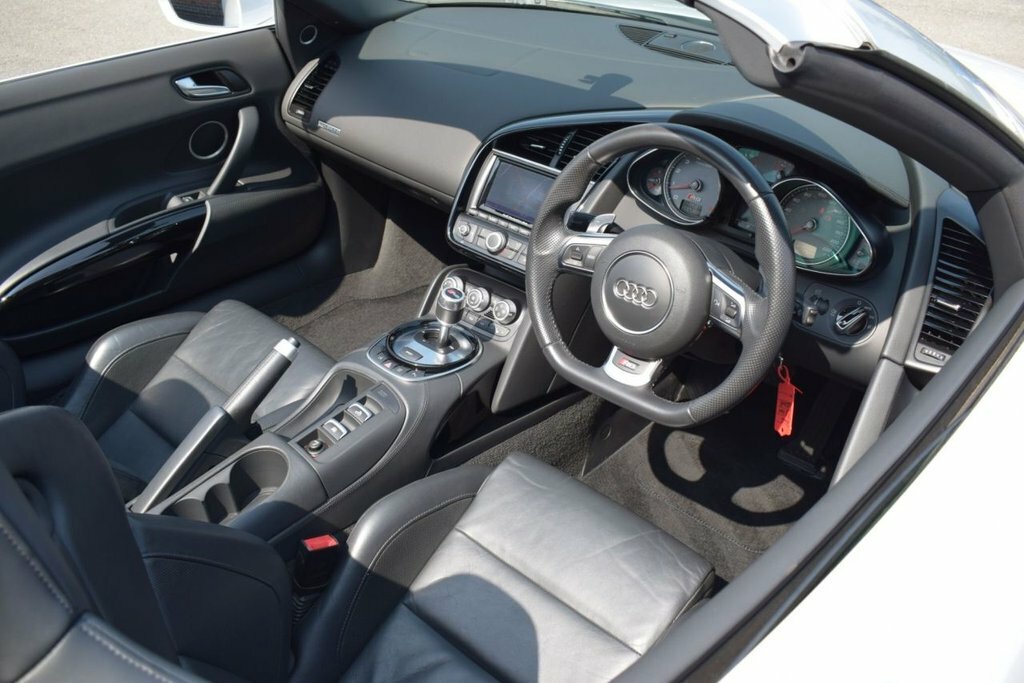 Audi R8 4.2L Null Grey #3