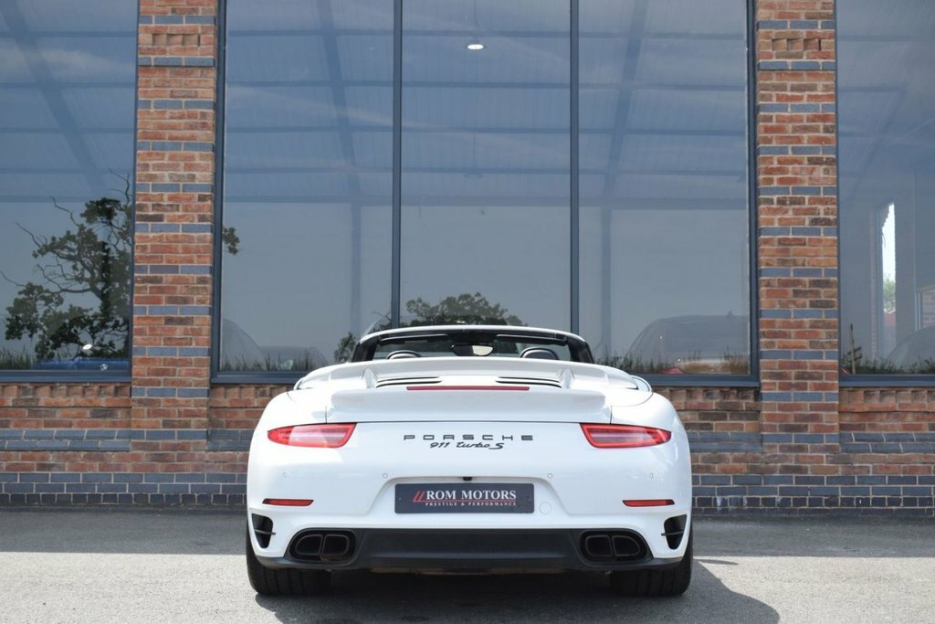 Porsche 911 3.8L 991 Turbo S White #6