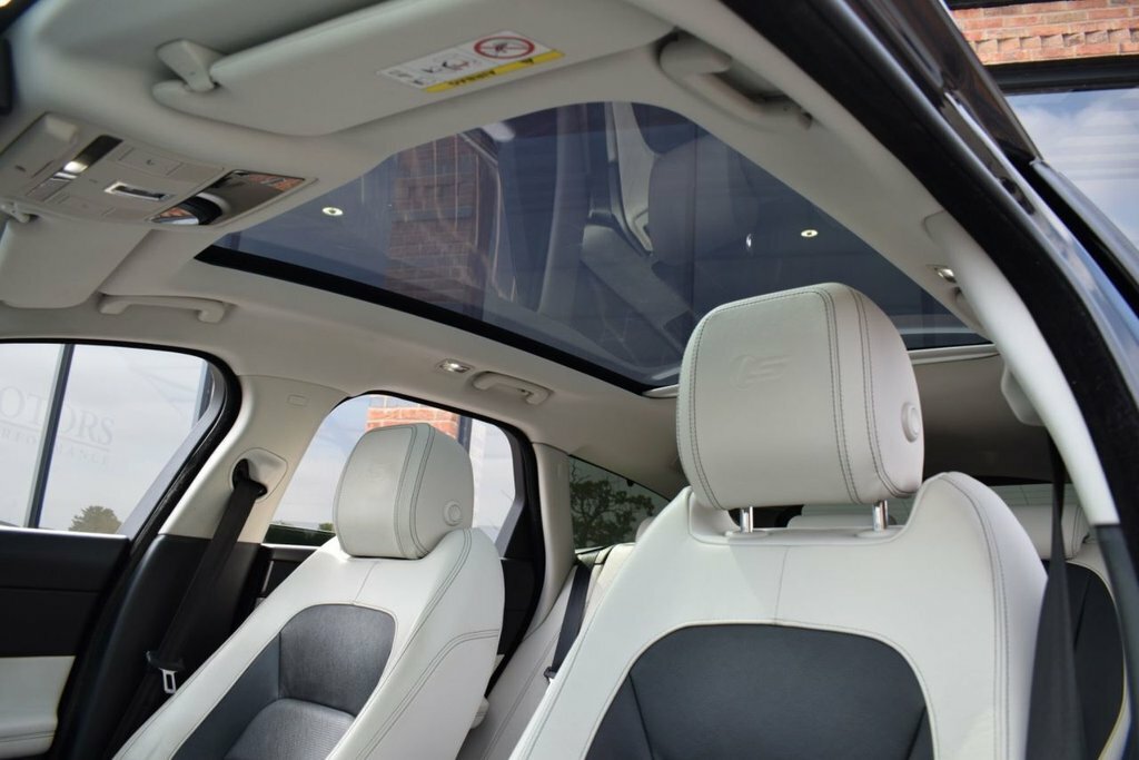 Jaguar XF D Prestige Black #30