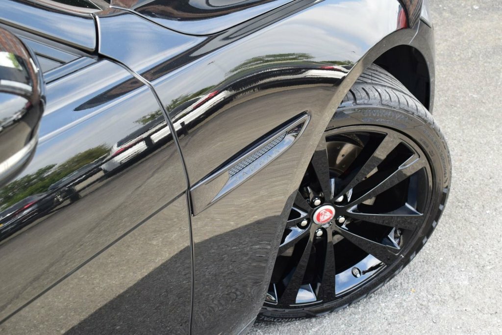 Jaguar XF D Prestige Black #51