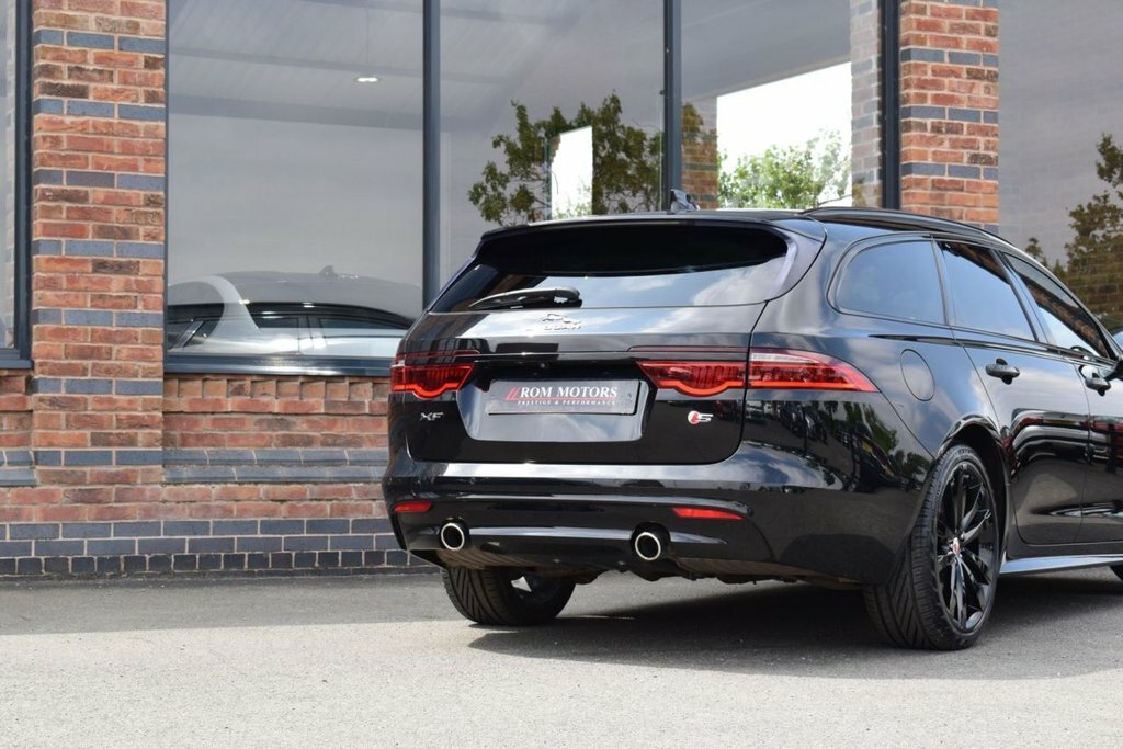 Jaguar XF D Prestige Black #38