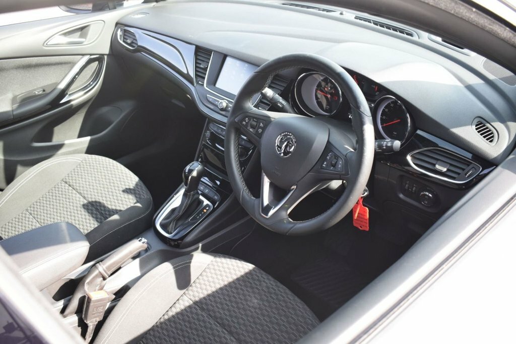 Vauxhall Astra 1.4L Sri Silver #3