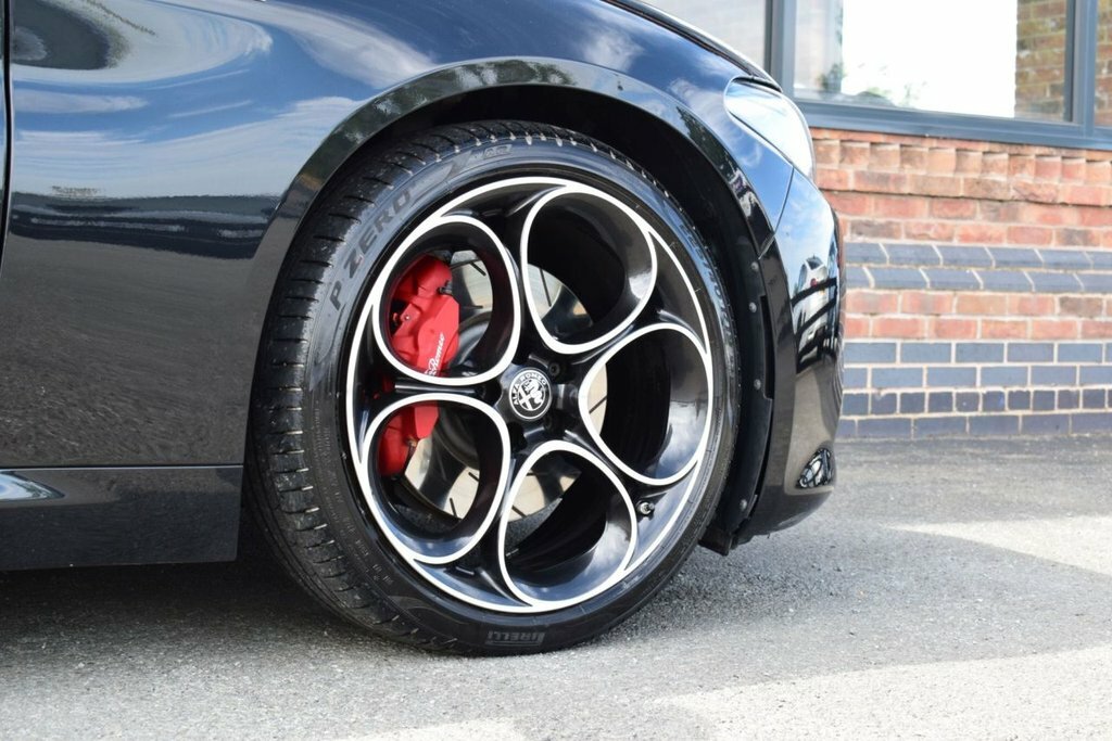 Alfa Romeo Giulia 2.0 Tb 280 Veloce Performance Brake Blue #49