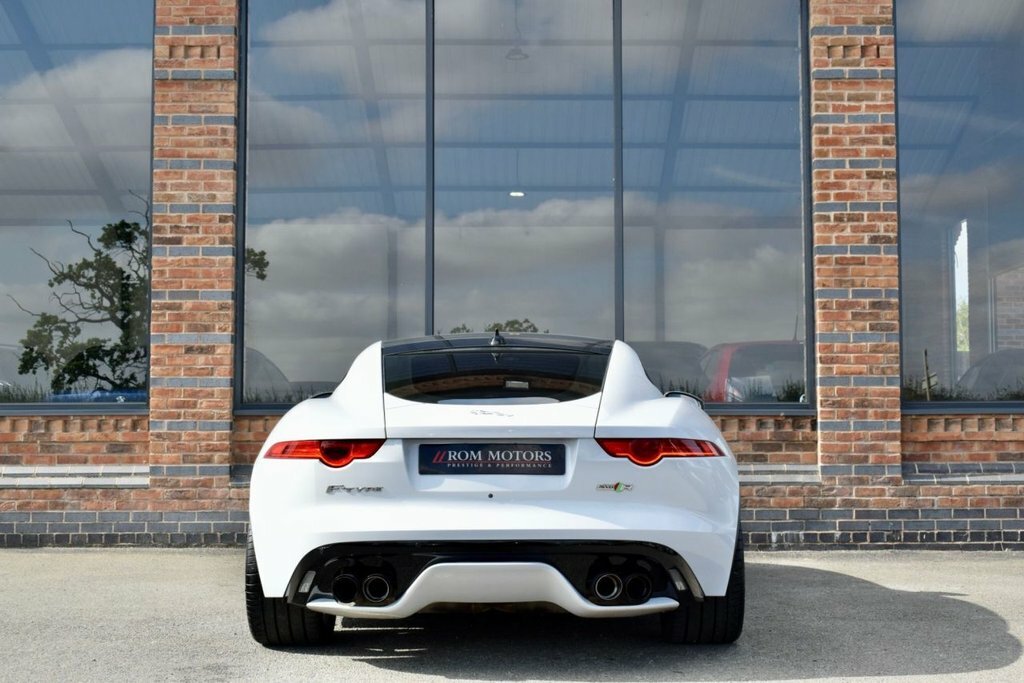 Jaguar F-Type 5L R White #4
