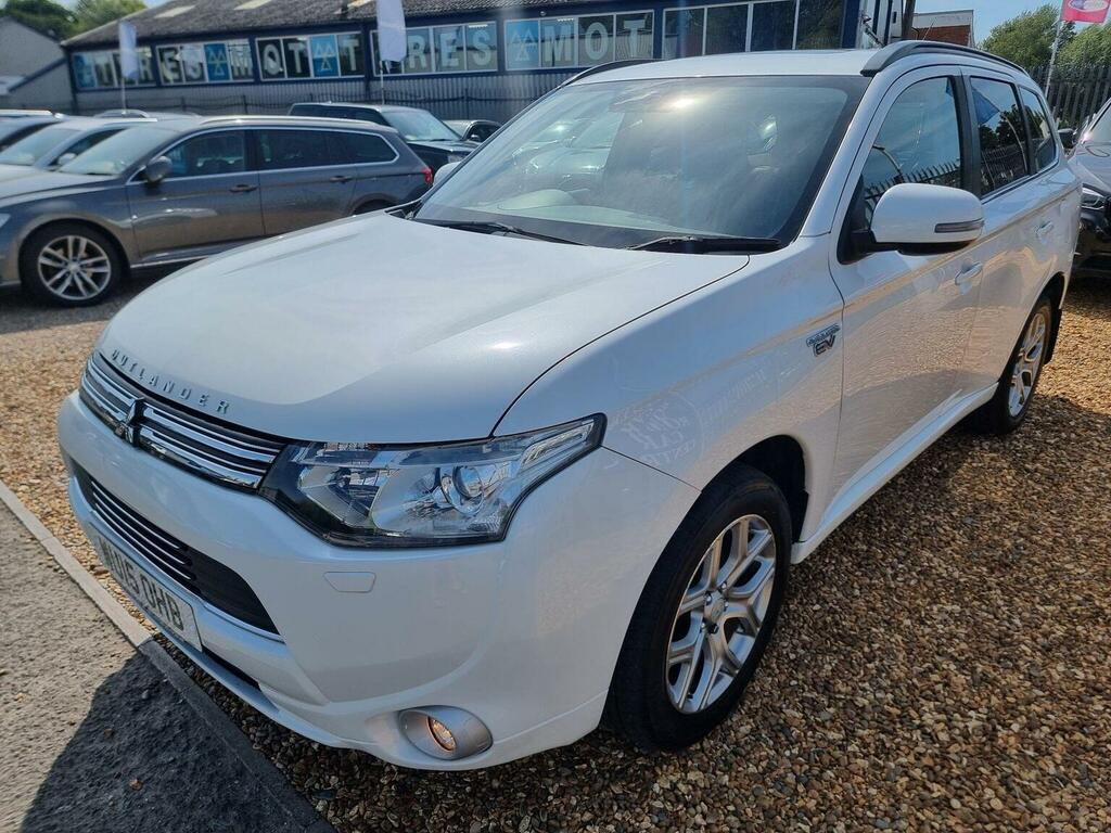 Mitsubishi Outlander 2.0H 12Kwh Gx4hs Cvt 4Wd Euro 5 Ss White #3