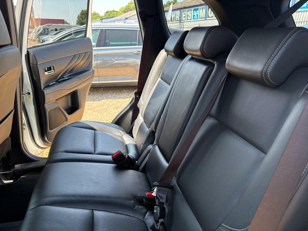 Mitsubishi Outlander 2.4H Twinmotor 13.8Kwh 4H Cvt 4Wd Euro 6 Ss Grey #26