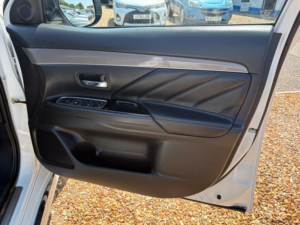 Mitsubishi Outlander 2.4H Twinmotor 13.8Kwh 4H Cvt 4Wd Euro 6 Ss Grey #17