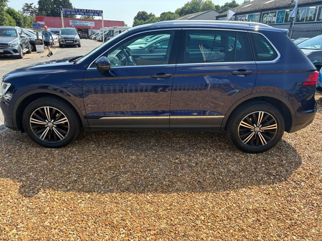 Volkswagen Tiguan 2.0 Tdi Se Dsg 4Motion Euro 6 Ss WD17VRL Blue #4