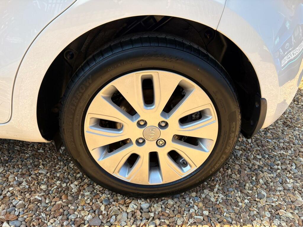 Kia RIO 2014 Kia Rionbsp1.25 1 Euro 5 30Tax Ulez White #9