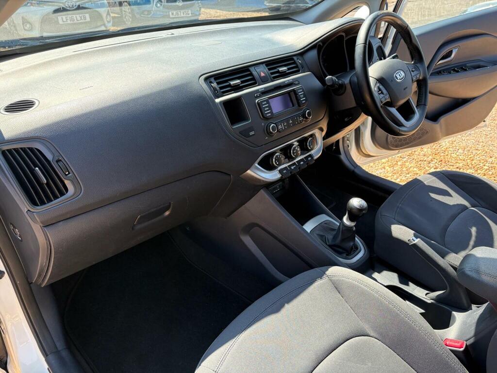 Kia RIO 2014 Kia Rionbsp1.25 1 Euro 5 30Tax Ulez White #19