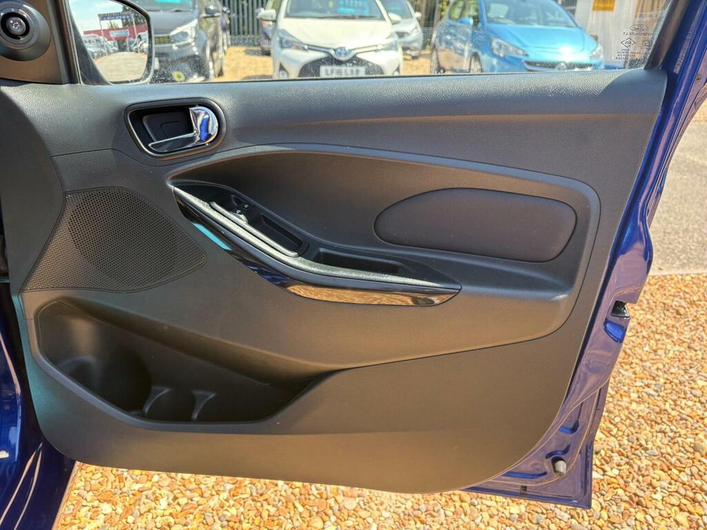 Ford KA+ 1.2L Active Grey #17