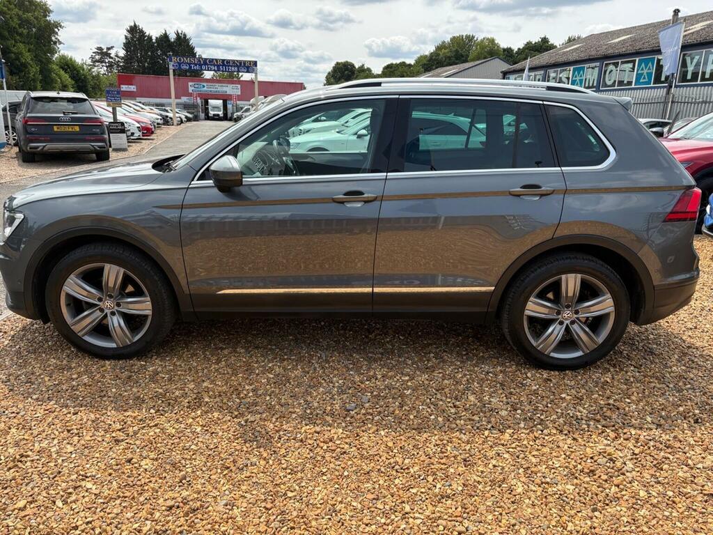 Volkswagen Tiguan 2.0 Tdi Match Dsg 4Motion Euro 6 Ss GF69ULS Grey #4