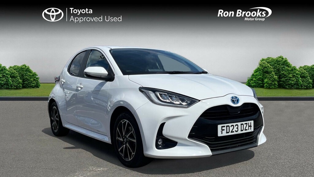 Toyota Yaris 1.5 Vvt-h Design E-cvt Eur White