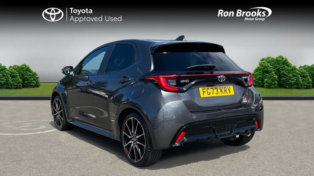 Toyota Yaris 1.5 Vvt-h Gr Sport E-cvt E FG73KRV Grey #4