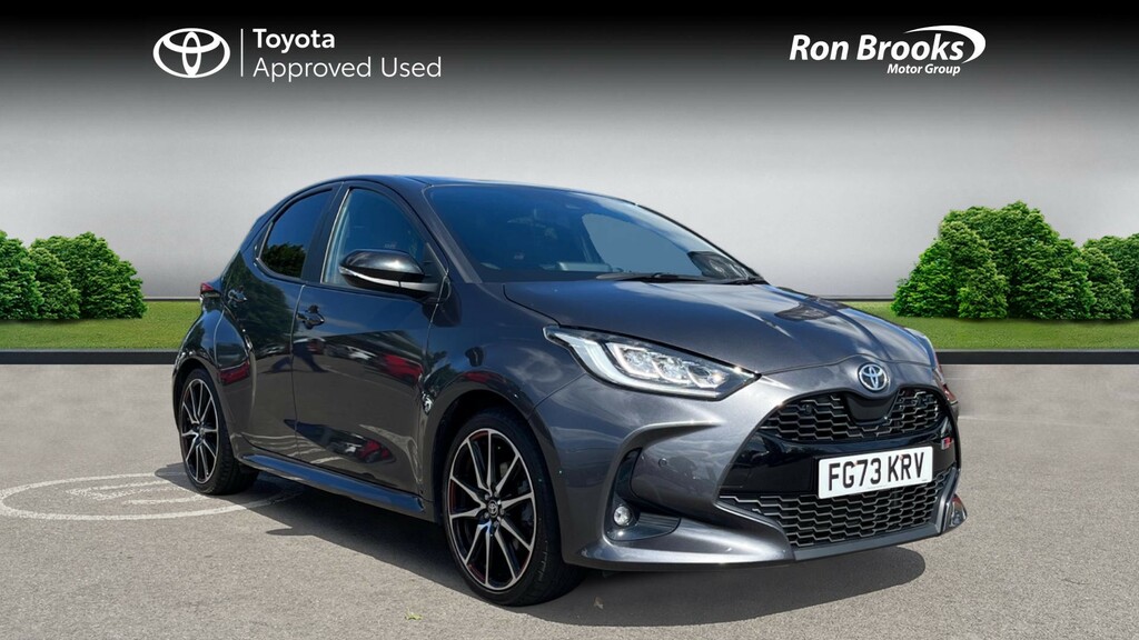Toyota Yaris 1.5 Vvt-h Gr Sport E-cvt E Grey