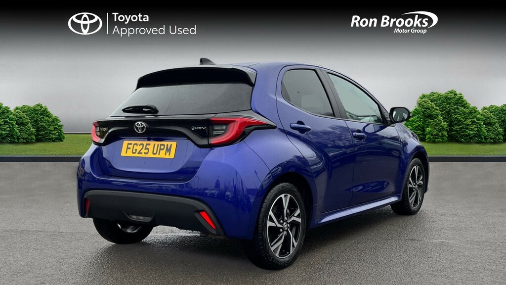 Toyota Yaris 1.5 Vvt-h Design E-cvt Eur FG25UPM Blue #2