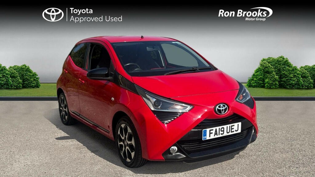 Toyota Aygo 1.0 Vvt-i X-trend Euro 6 5 Red