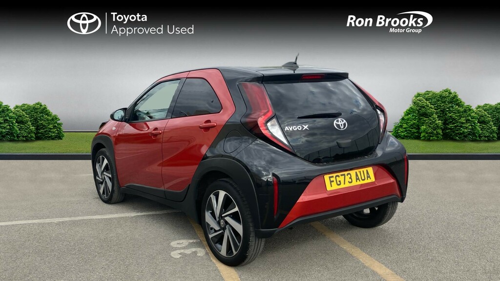 Toyota Aygo X 1.0 Vvt-i Edge X-shift Eur FG73AUA Red #4