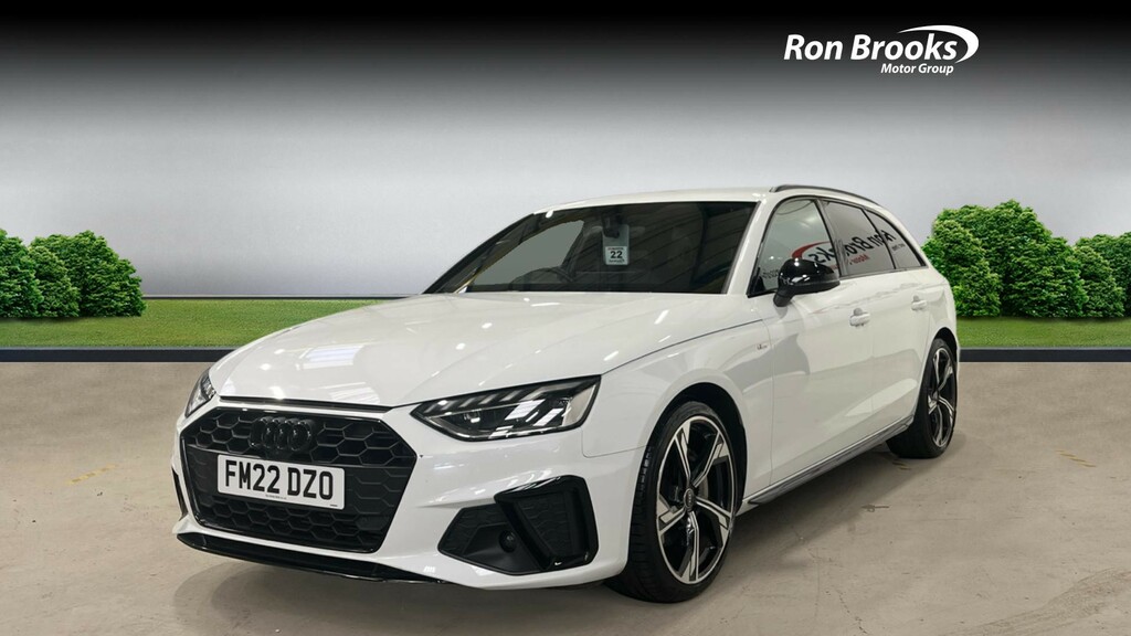 Audi A4 Avant 2.0 Tfsi 40 Black Edition FM22DZO White #3