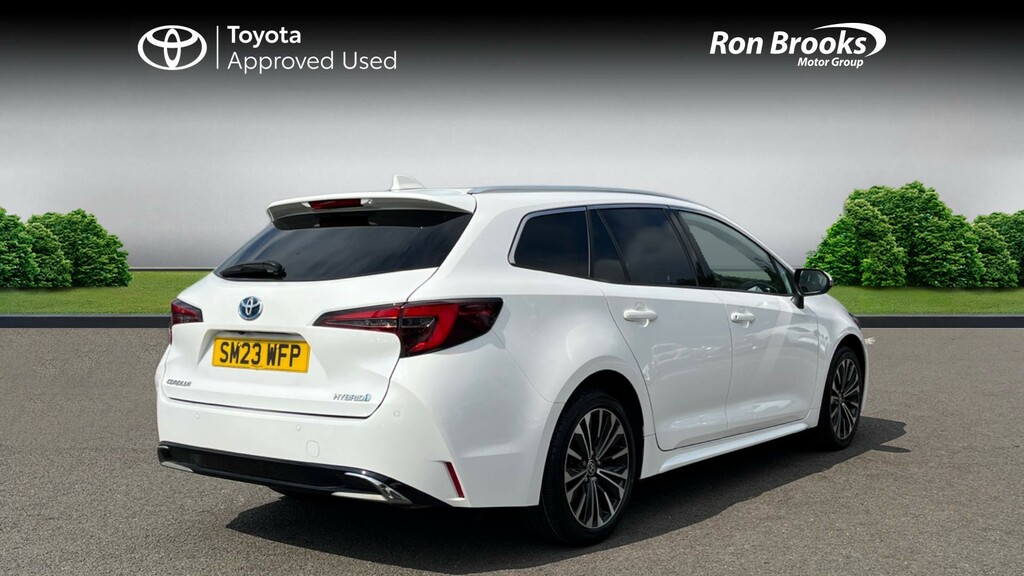 Toyota Corolla 1.8 Vvt-h Design Touring S SM23WFP White #2