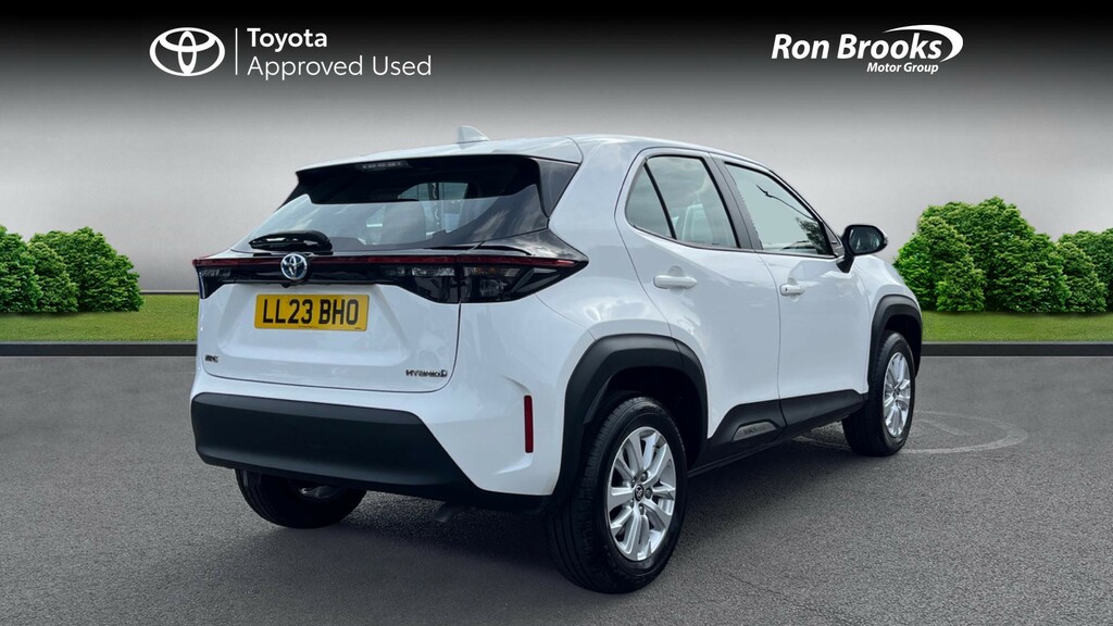 Toyota Yaris Cross 1.5 Vvt-h Icon E-cvt Euro LL23BHO White #2